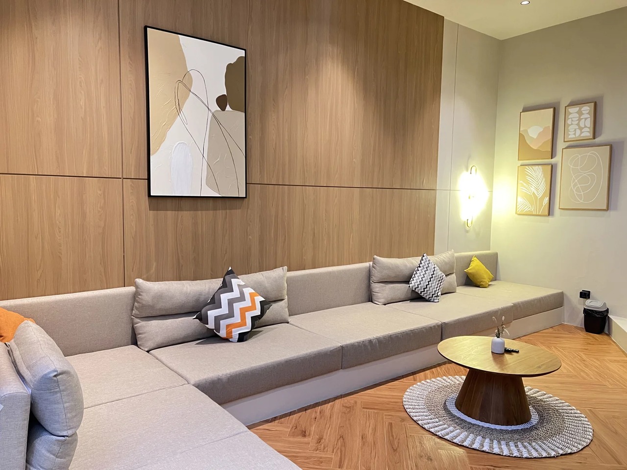 Modern 3BR Villa w/ Jacuzzi & SunsetView