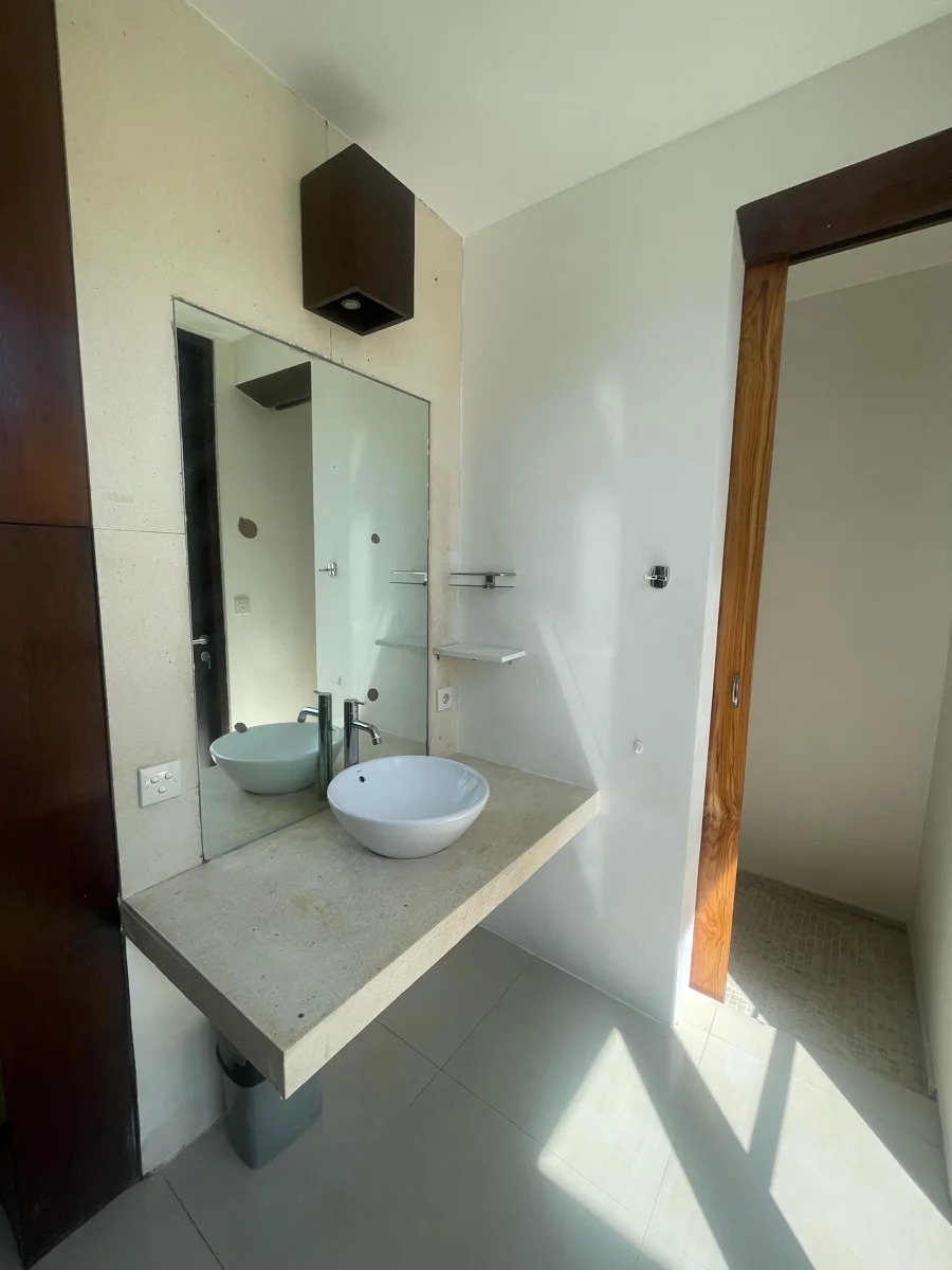 DO 500-VILLA TROPICAL STYLE NUSA DUA
