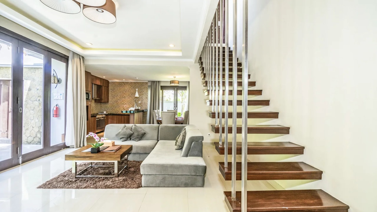 4BR Modern Villa w/ Pool & Garden