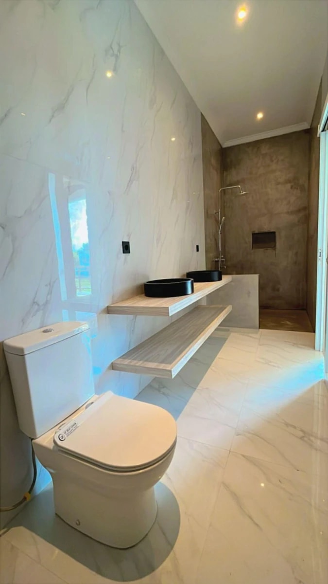 Brand New - Ready to Move In Villa
