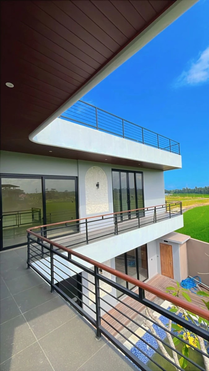 Brand New - Ready to Move In Villa