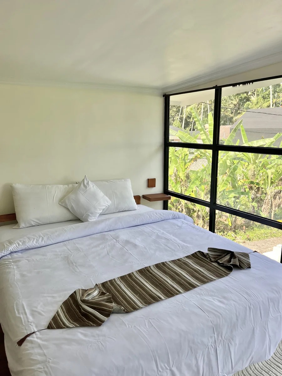 Beautiful 1BR Mediterranean