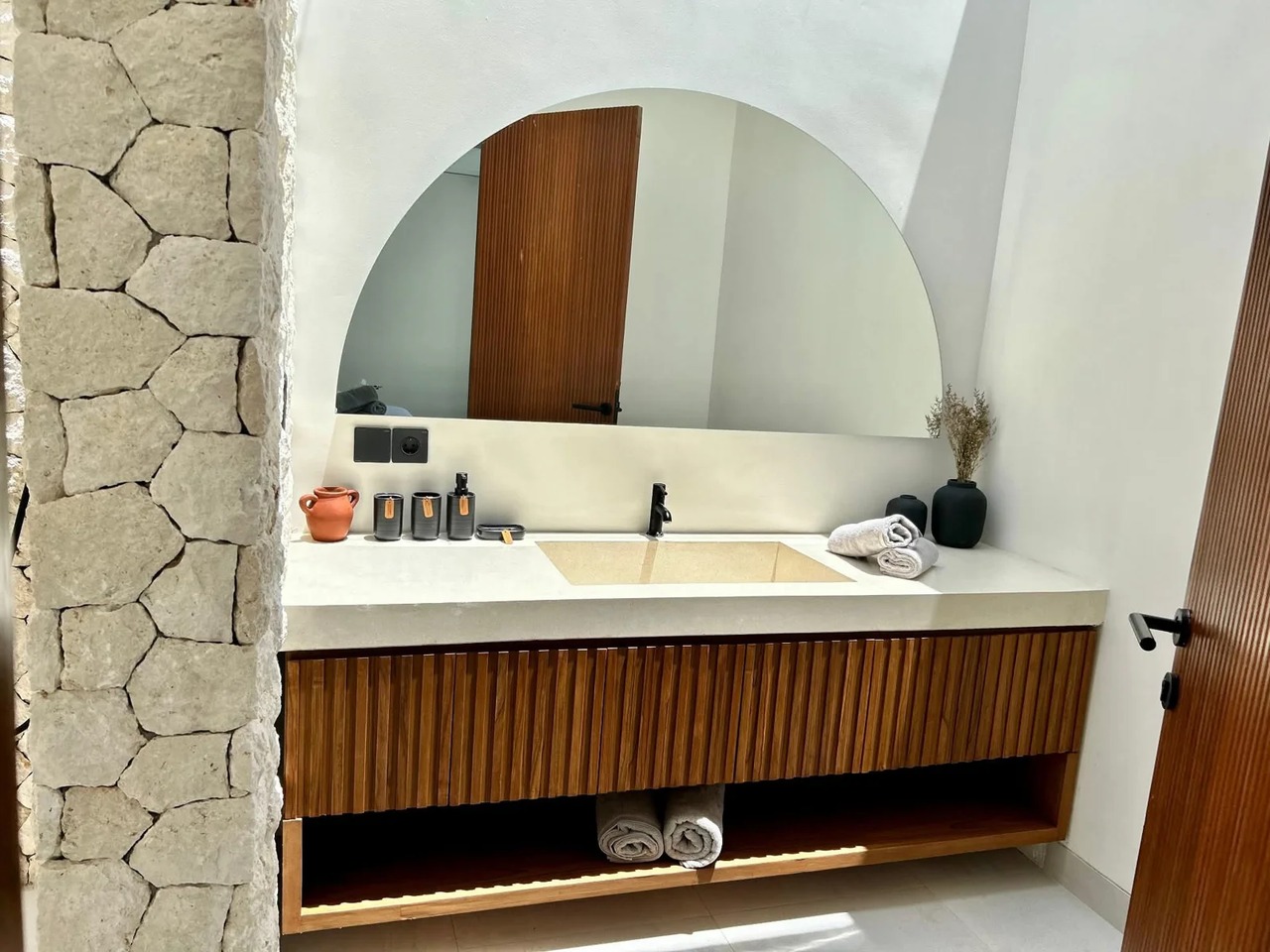 BRAND NEW 2 BEDROOM VILLA IN PADONAN
