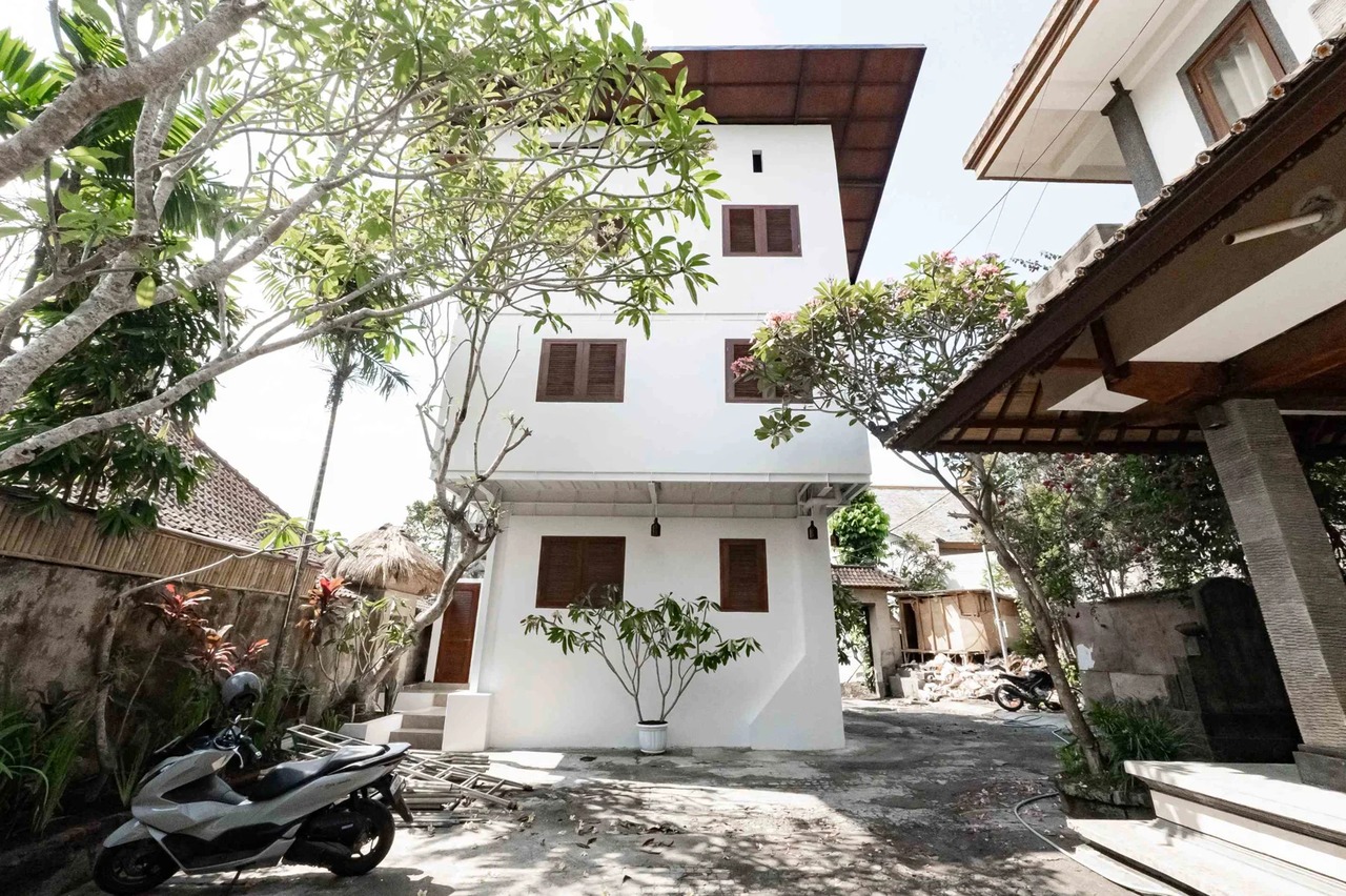 Mediterranean 1BR Apartment w/ Sunset Vi