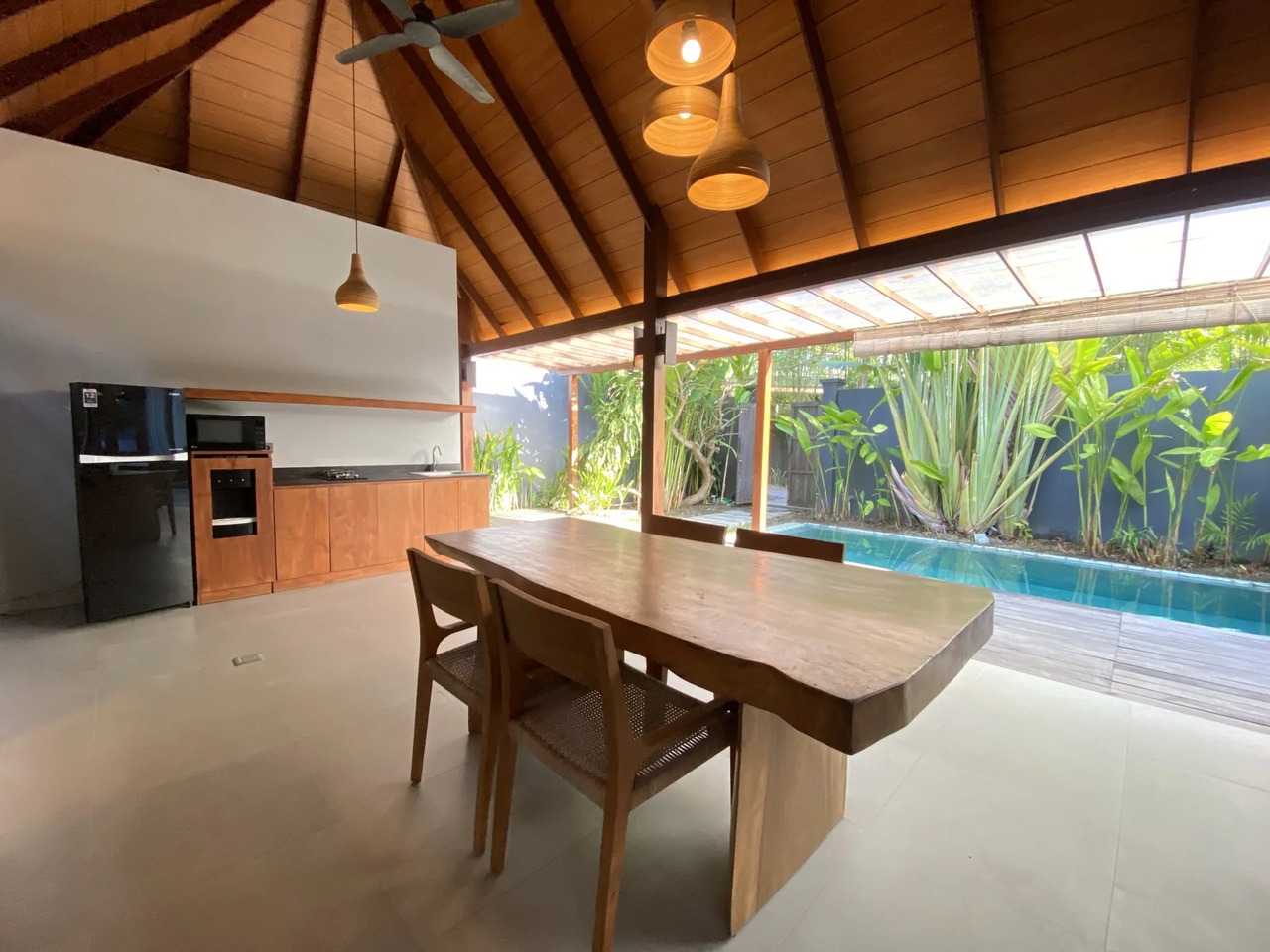2BR Private Villa 600M to the beach - Pererenan