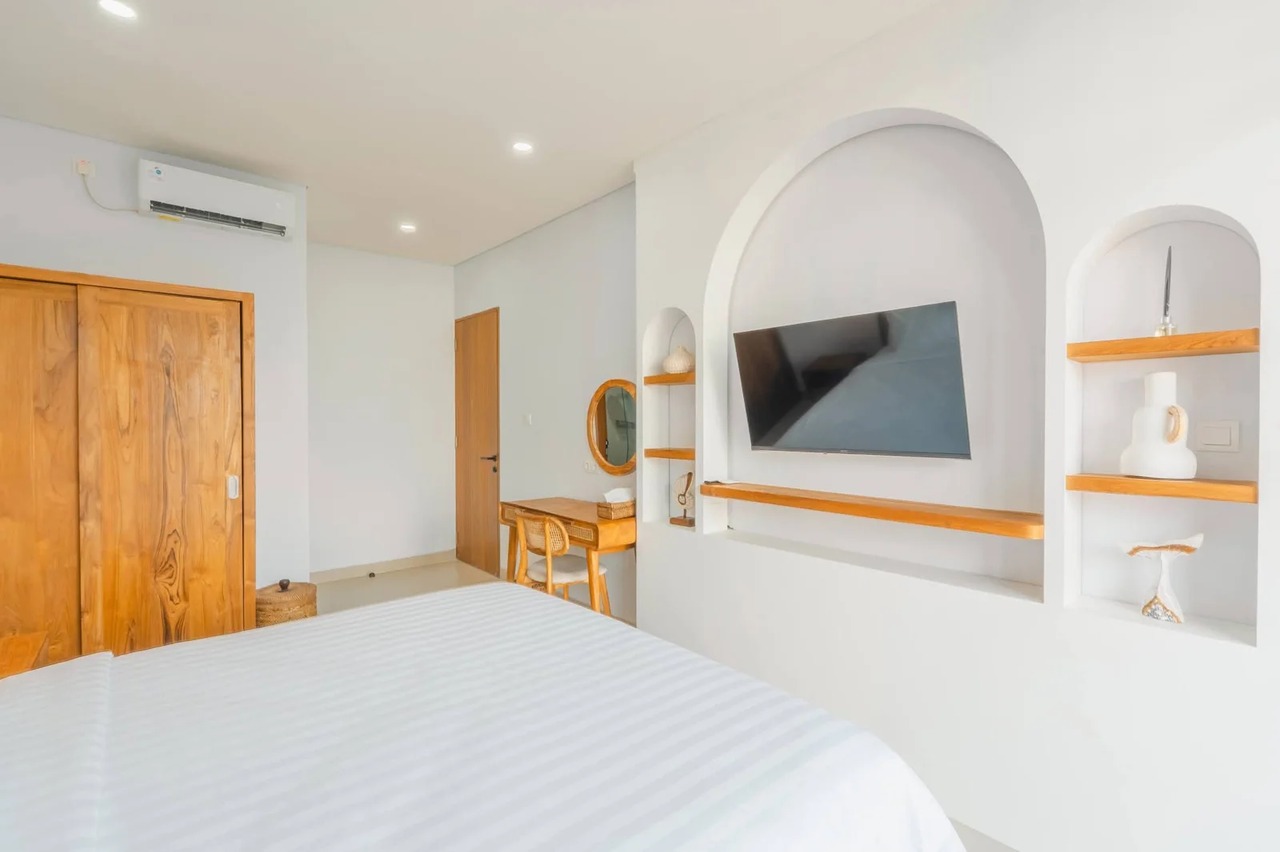Elegant 2-BDR Villa in Tranquil Canggu