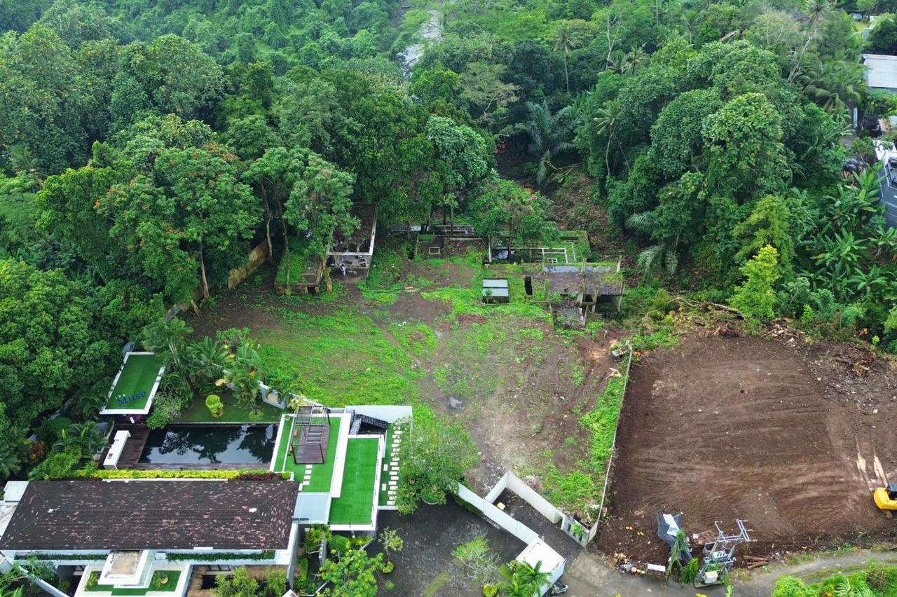 96.3-Are Riverfront Land For Sale