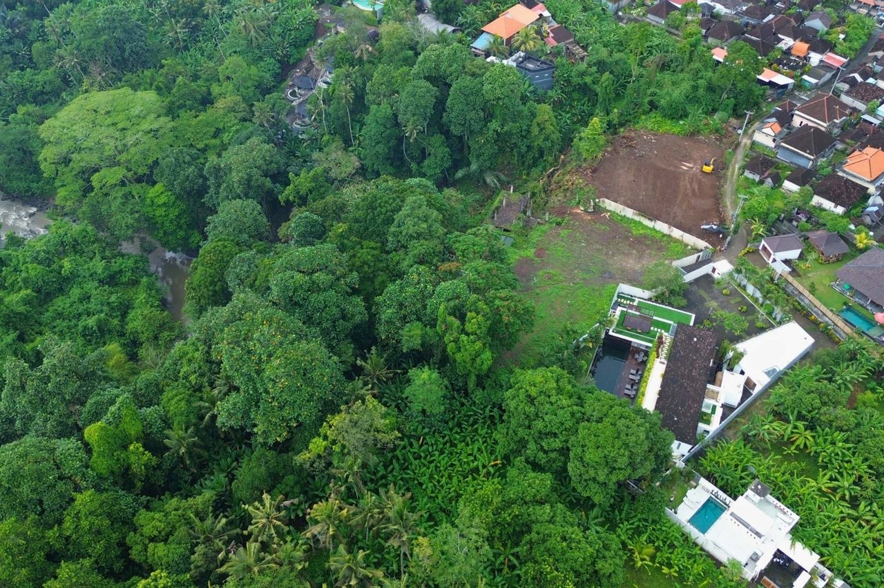 96.3-Are Riverfront Land For Sale