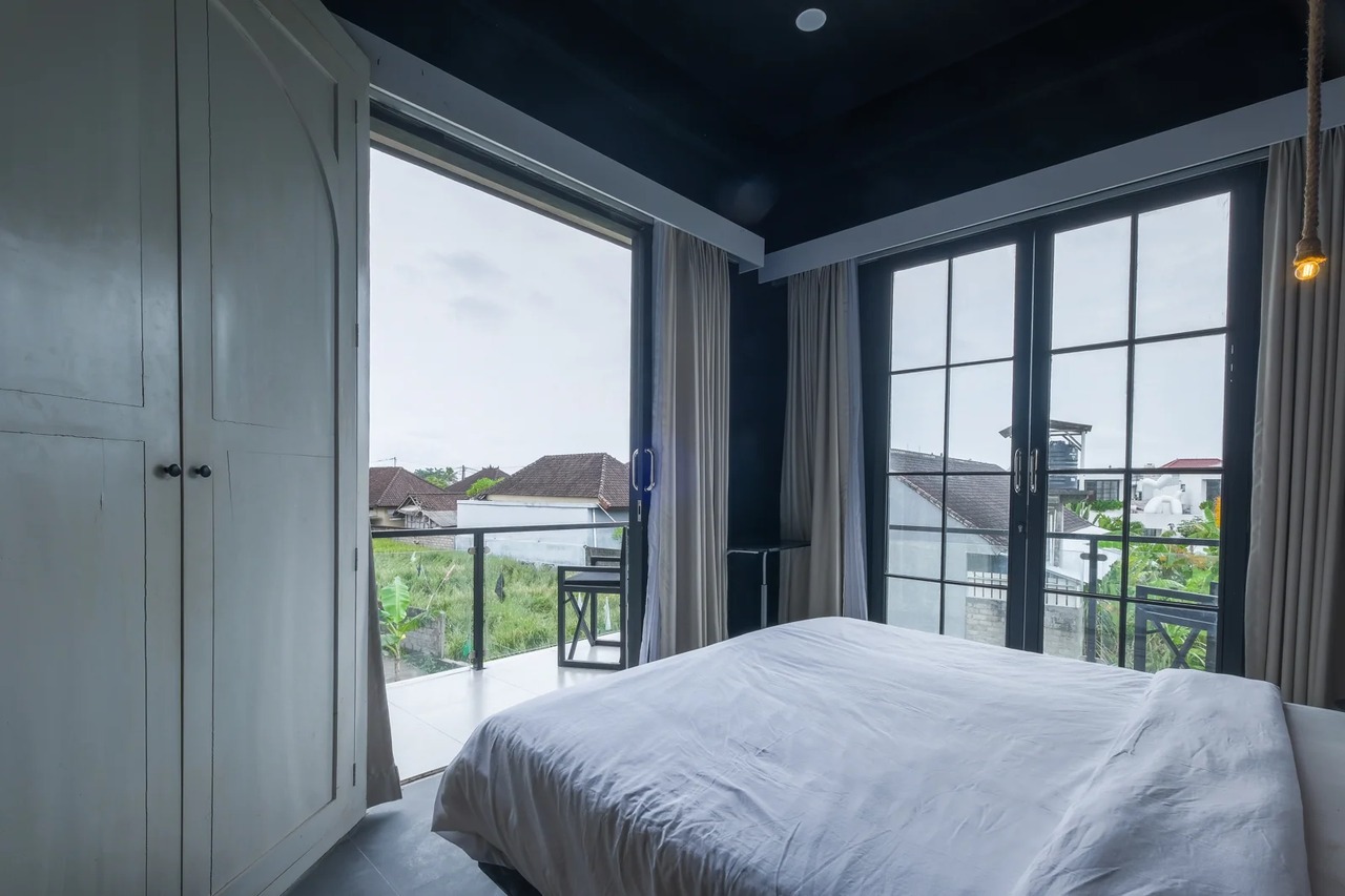 Stunning 2BR Villa w/ Rooftop & 2 Pools