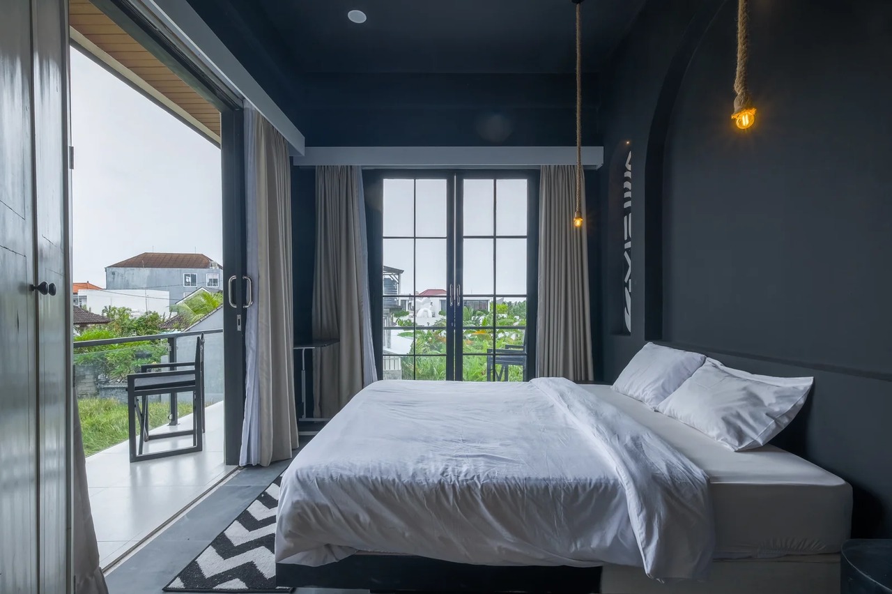 Stunning 2BR Villa w/ Rooftop & 2 Pools