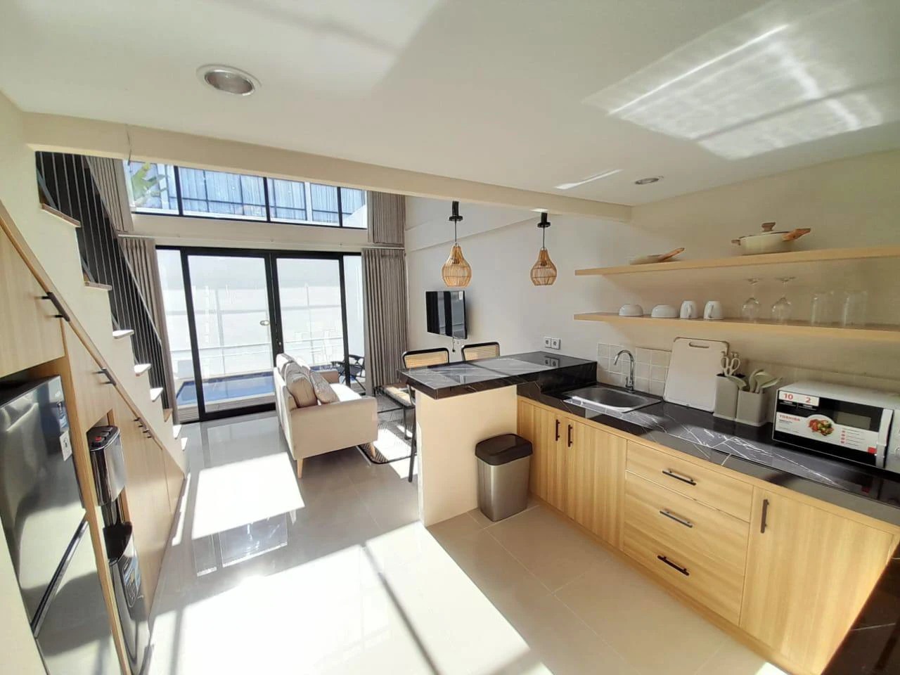 Modern 1 Bedroom Loft in Tumbak Bayuh