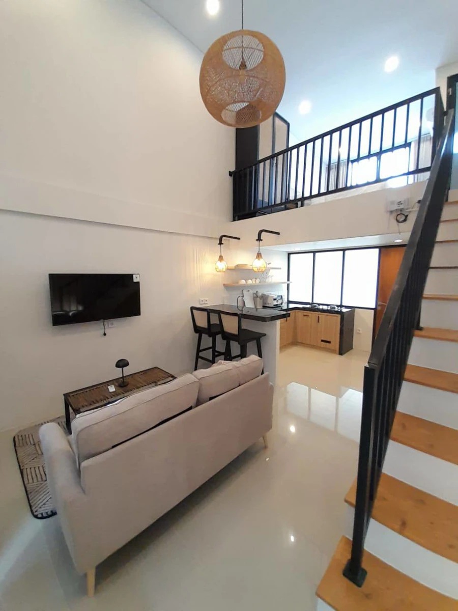 Modern 1 Bedroom Loft in Tumbak Bayuh