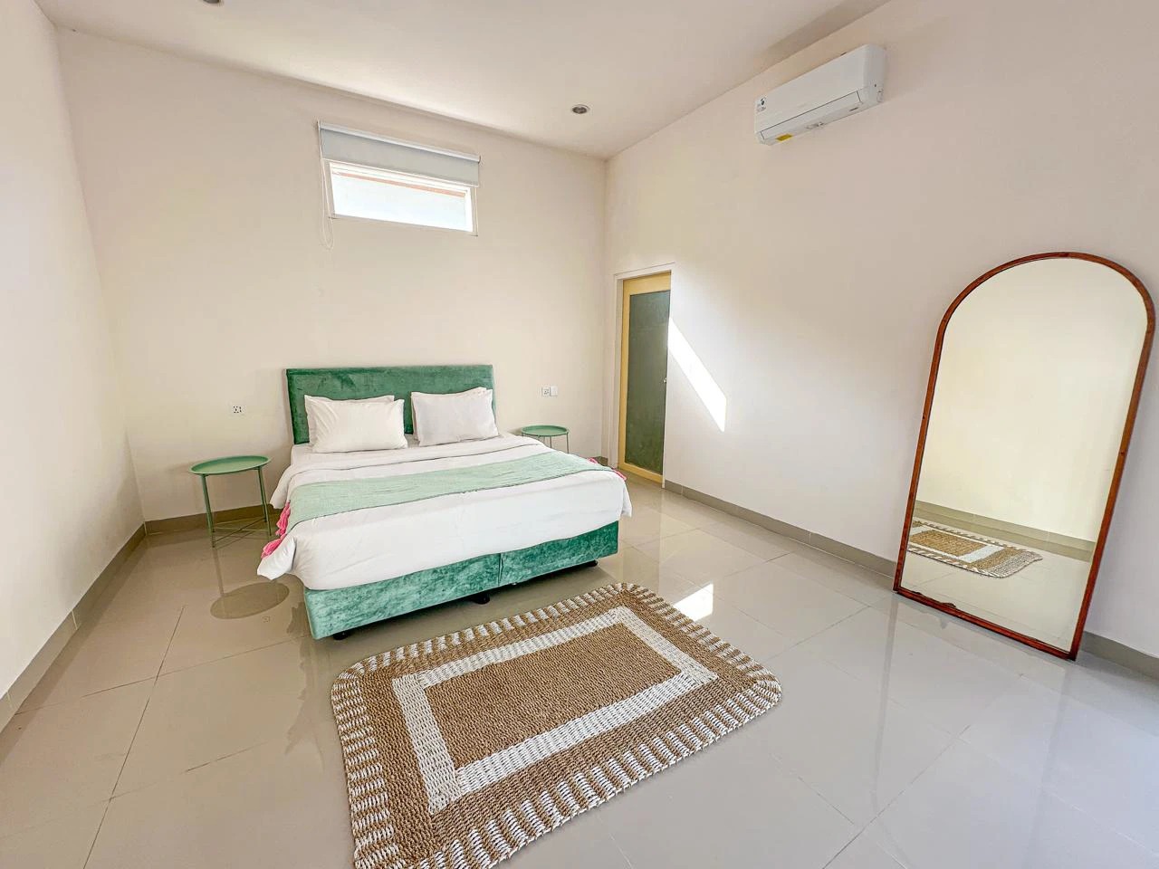 Villa Lourinka 3BR in Seminyak
