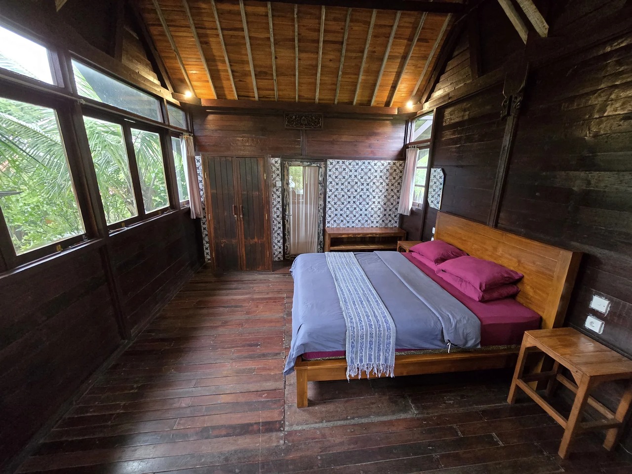 Cozy Mountain Joglo no.2