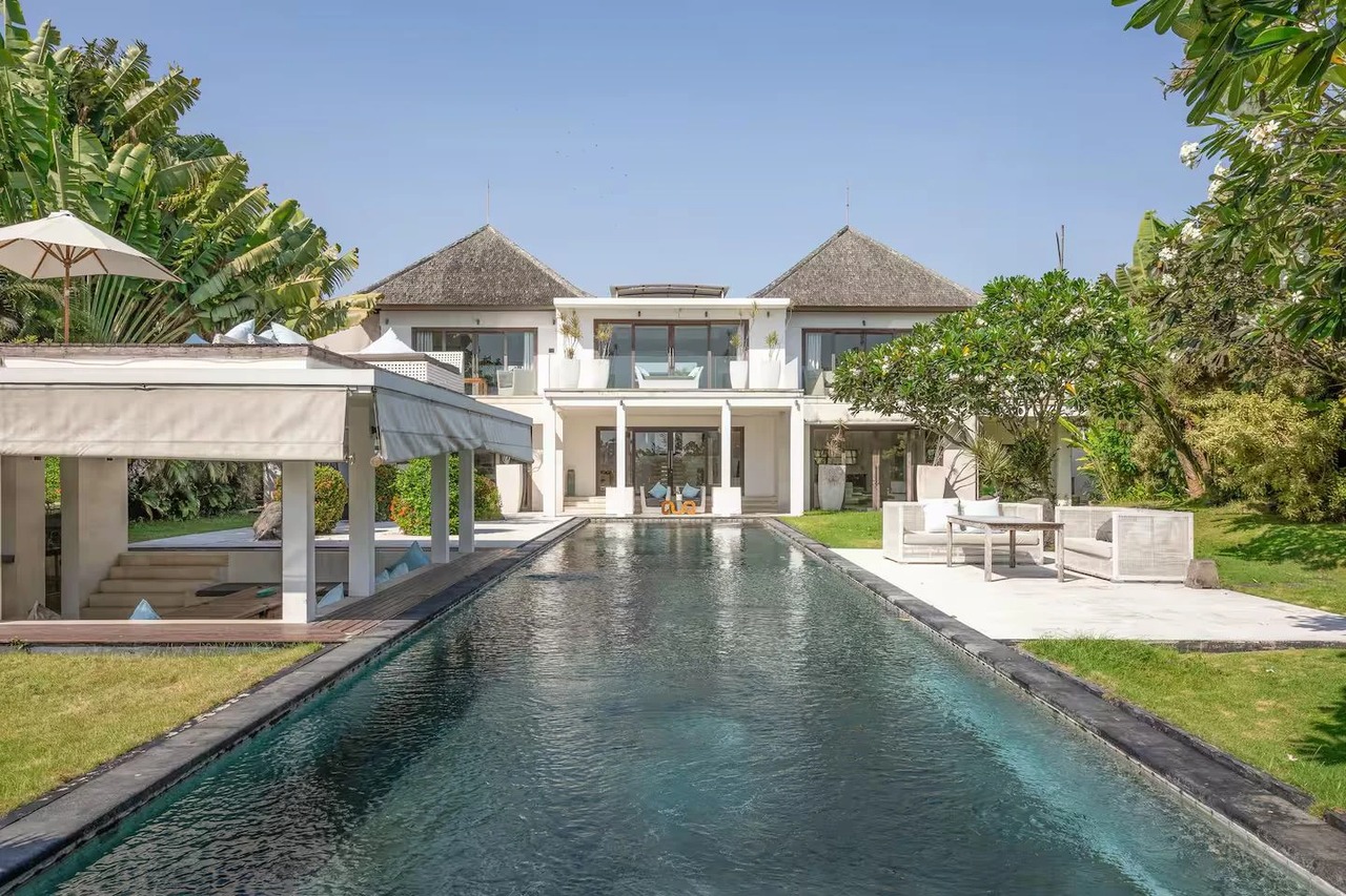 Villa Anucara 5BR Stunning Ocean Views