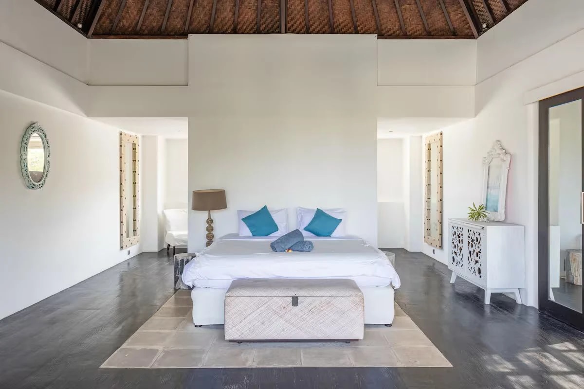 Villa Anucara 5BR Stunning Ocean Views