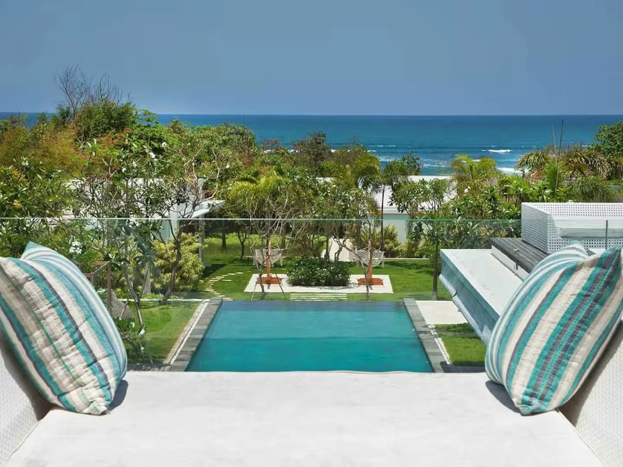 Villa Anucara 5BR Stunning Ocean Views
