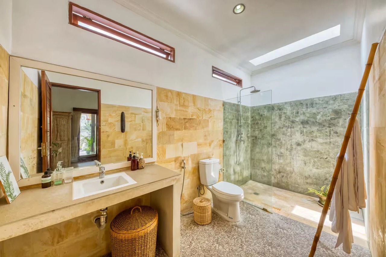 2bdr Villa Pererenan Beachside with pool
