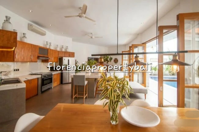 Kerobokan Villa | 3 Bedroom Yearly Rent