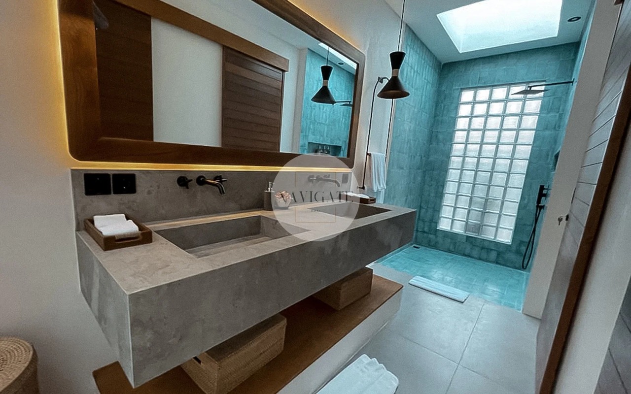 4BR LUXURY VILLA IN PERERENAN