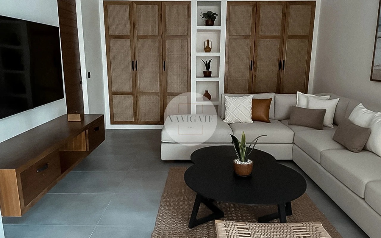 4BR LUXURY VILLA IN PERERENAN