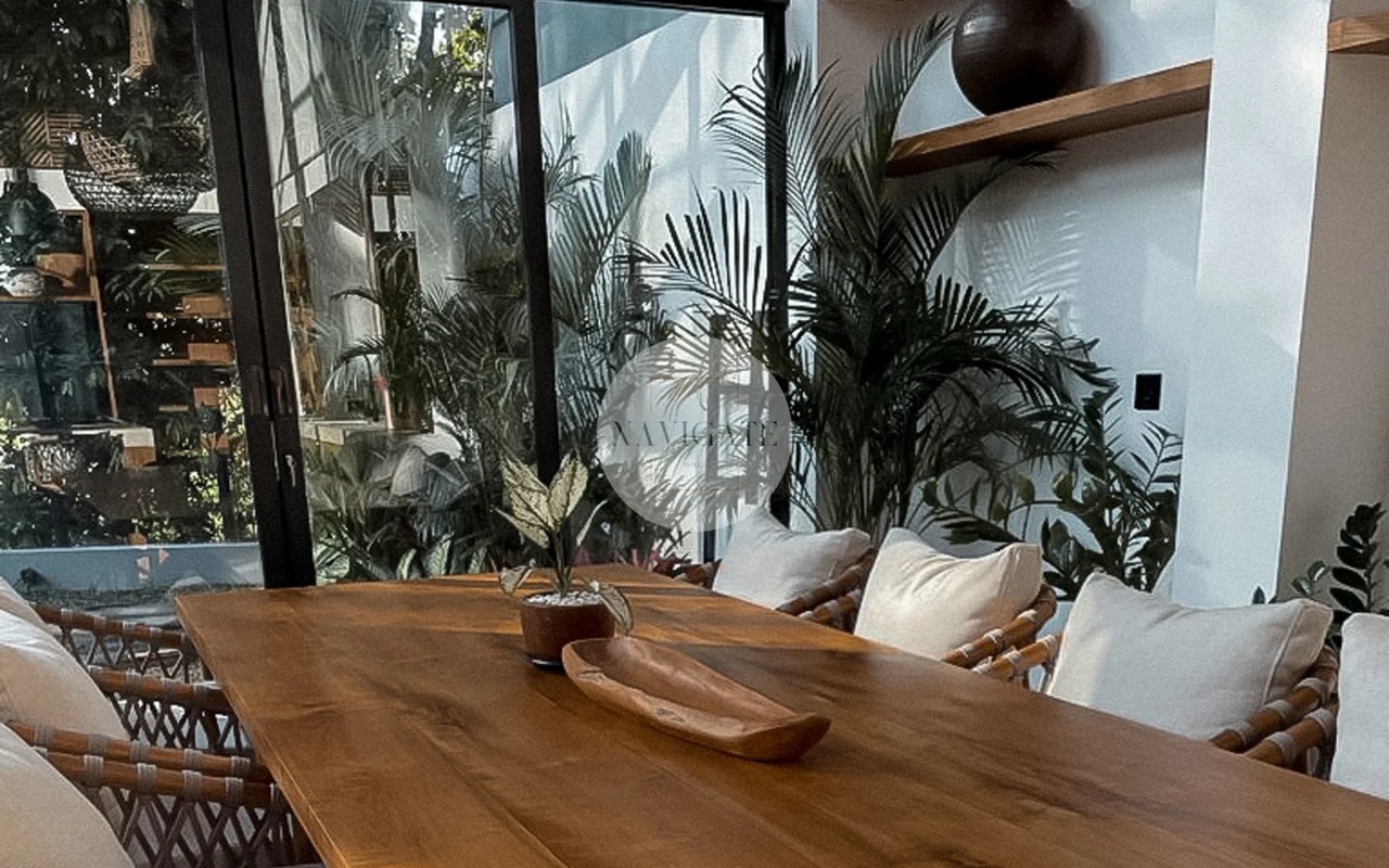 4BR LUXURY VILLA IN PERERENAN