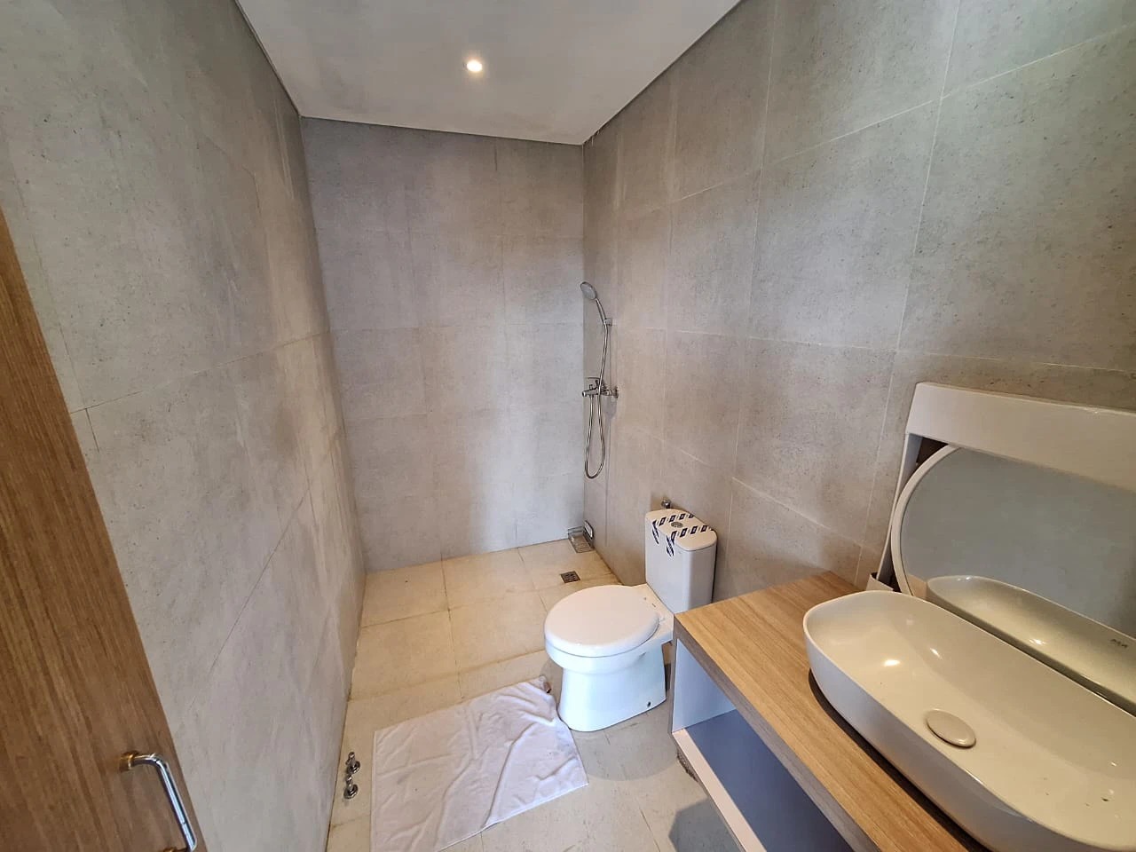 Brand New villa for rent in tumbak bayuh