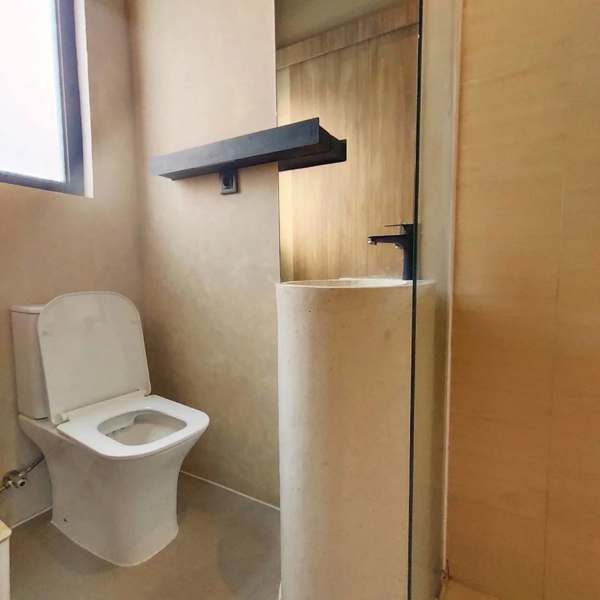 Modern 1 Bedroom Loft in Babakan Canggu