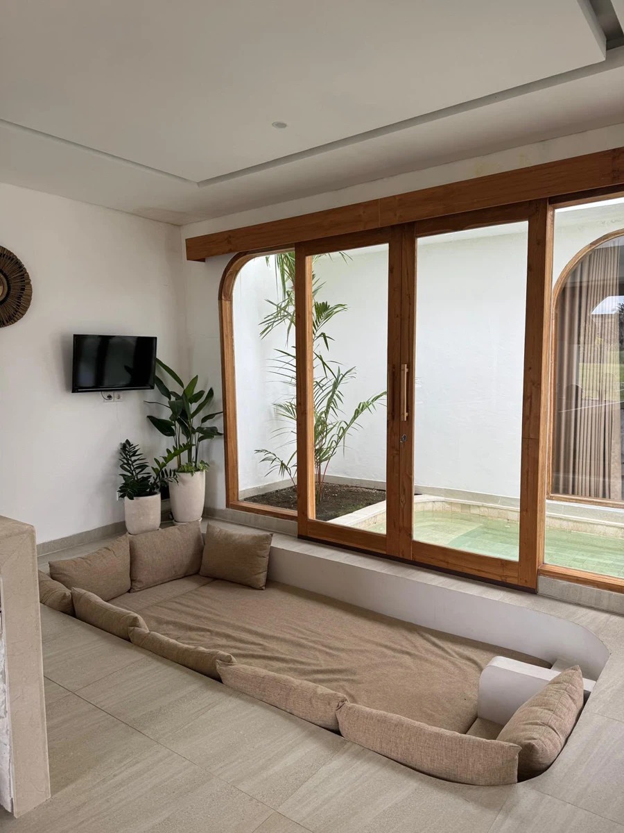 Elegant 3-Bedroom Villa in Prime Seseh