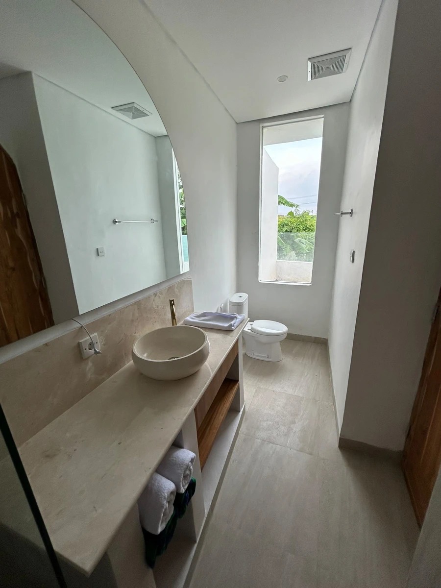 Elegant 3-Bedroom Villa in Prime Seseh