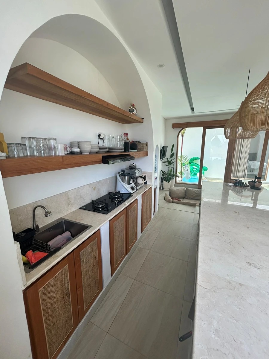 Elegant 3-Bedroom Villa in Prime Seseh