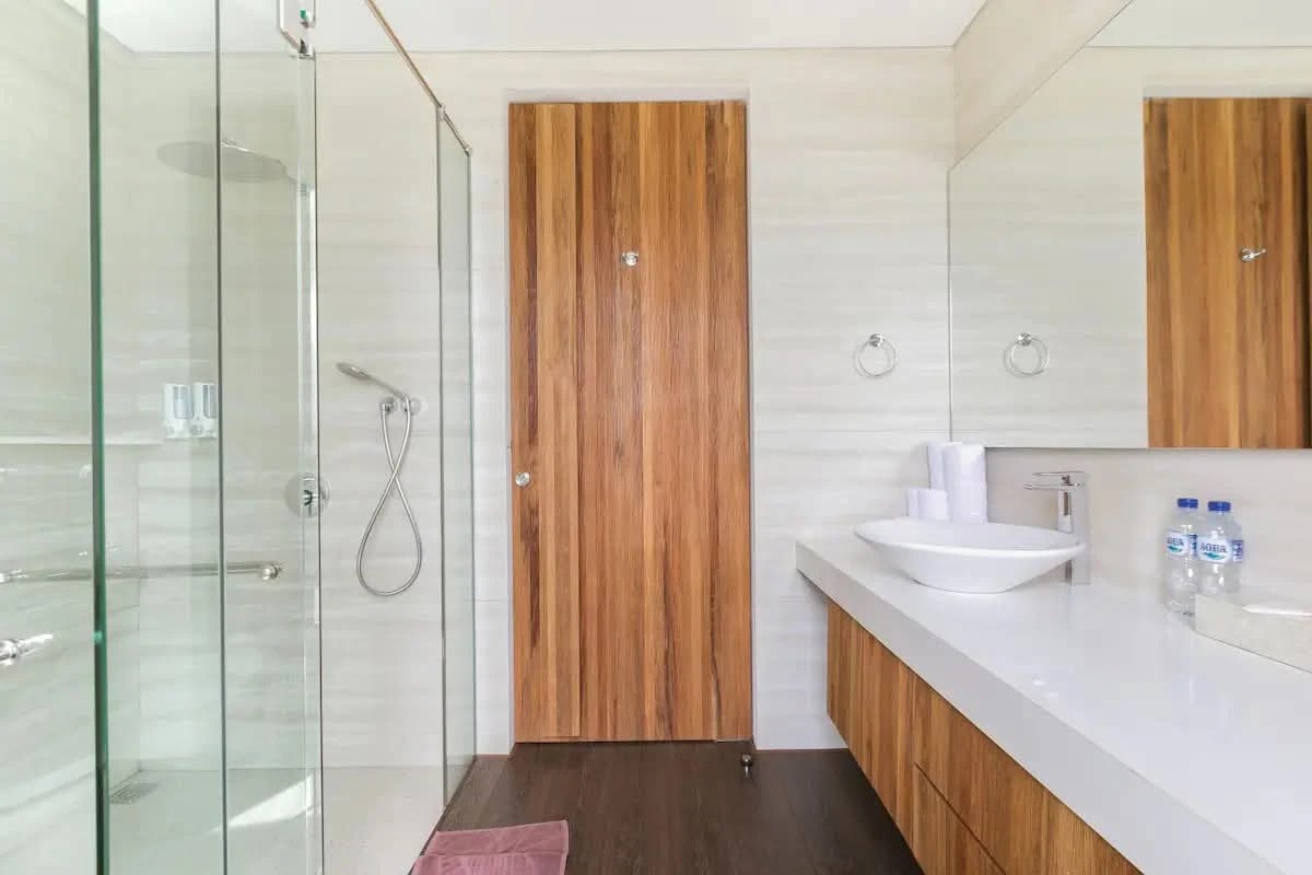 3 BEDROOM VILLA IN CENTRAL BERAWA