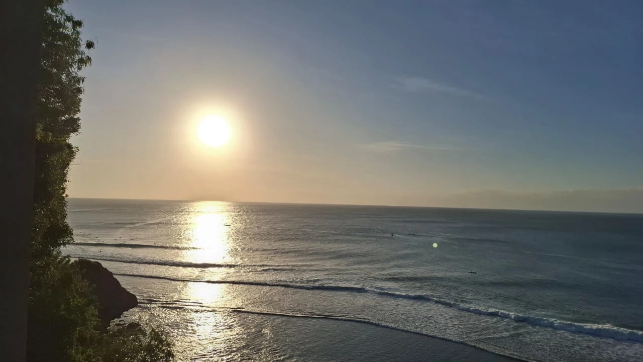 Land for Sale – Ocean & Sunset View Abad