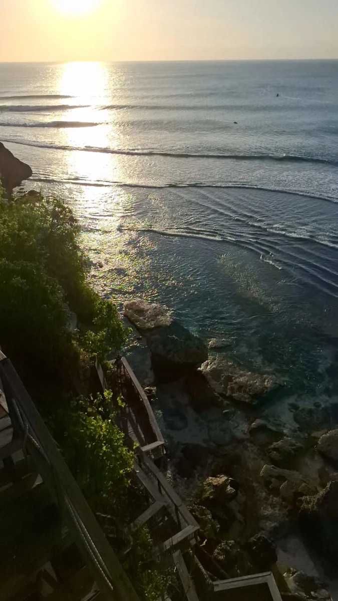 Land for Sale – Ocean & Sunset View Abad