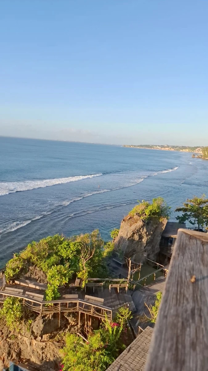 Land for Sale – Ocean & Sunset View Abad