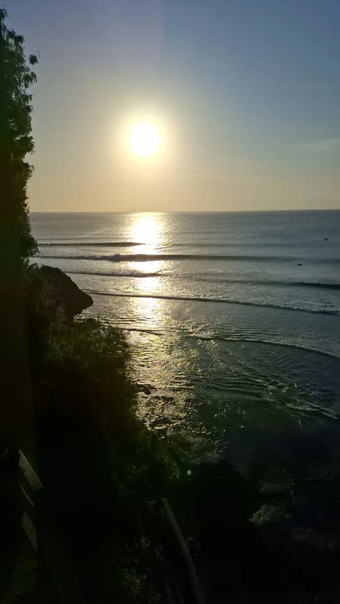 Land for Sale – Ocean & Sunset View Abad