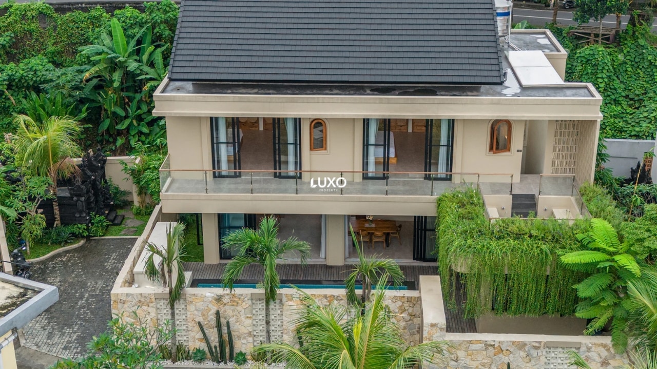 Tropical Modern 2 Bedroom Villa in Ubud