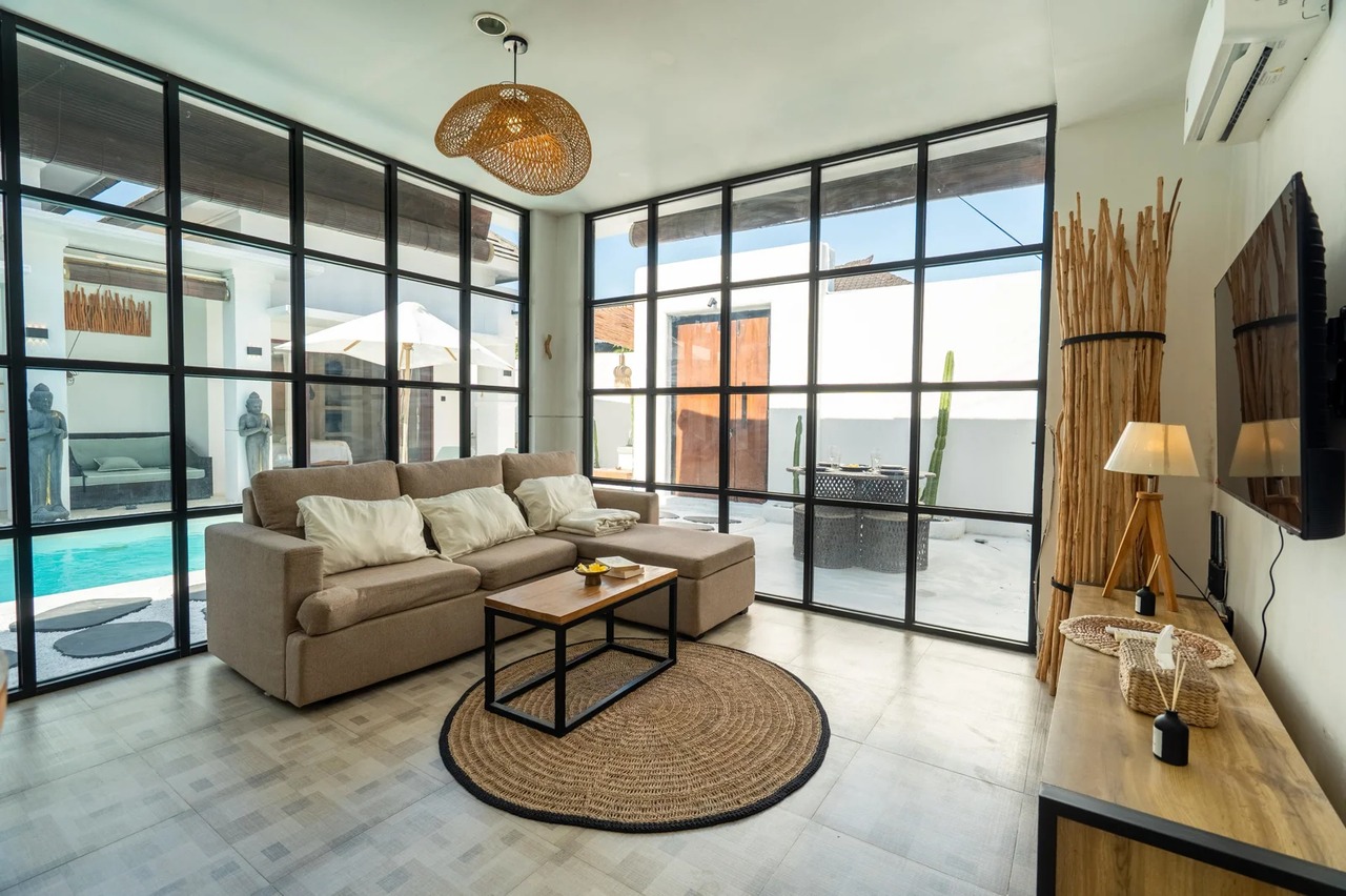 Vibrant 2BR Villa w/ Pool
