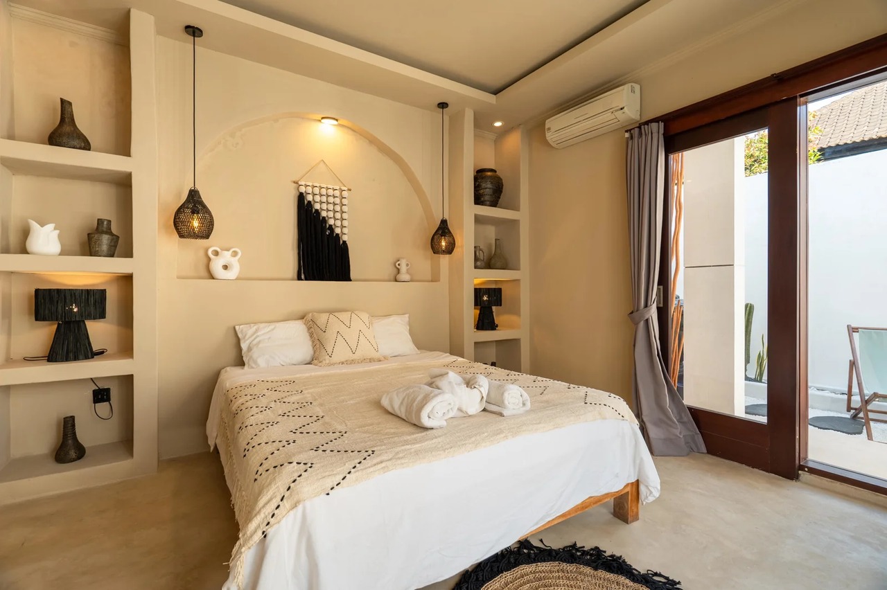 Vibrant 2BR Villa w/ Pool
