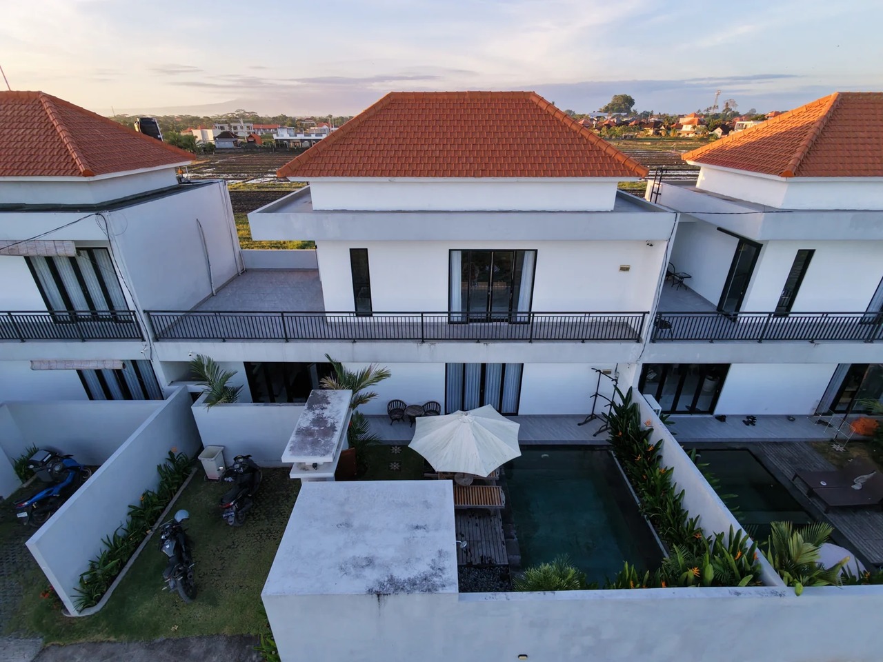 2BR Villa with huge ricefield - Cemagi