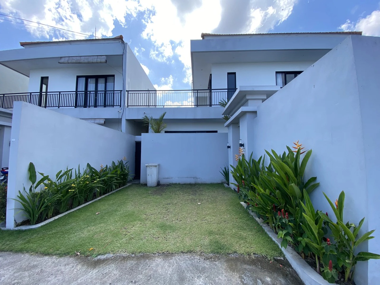 2BR Villa with huge ricefield - Cemagi