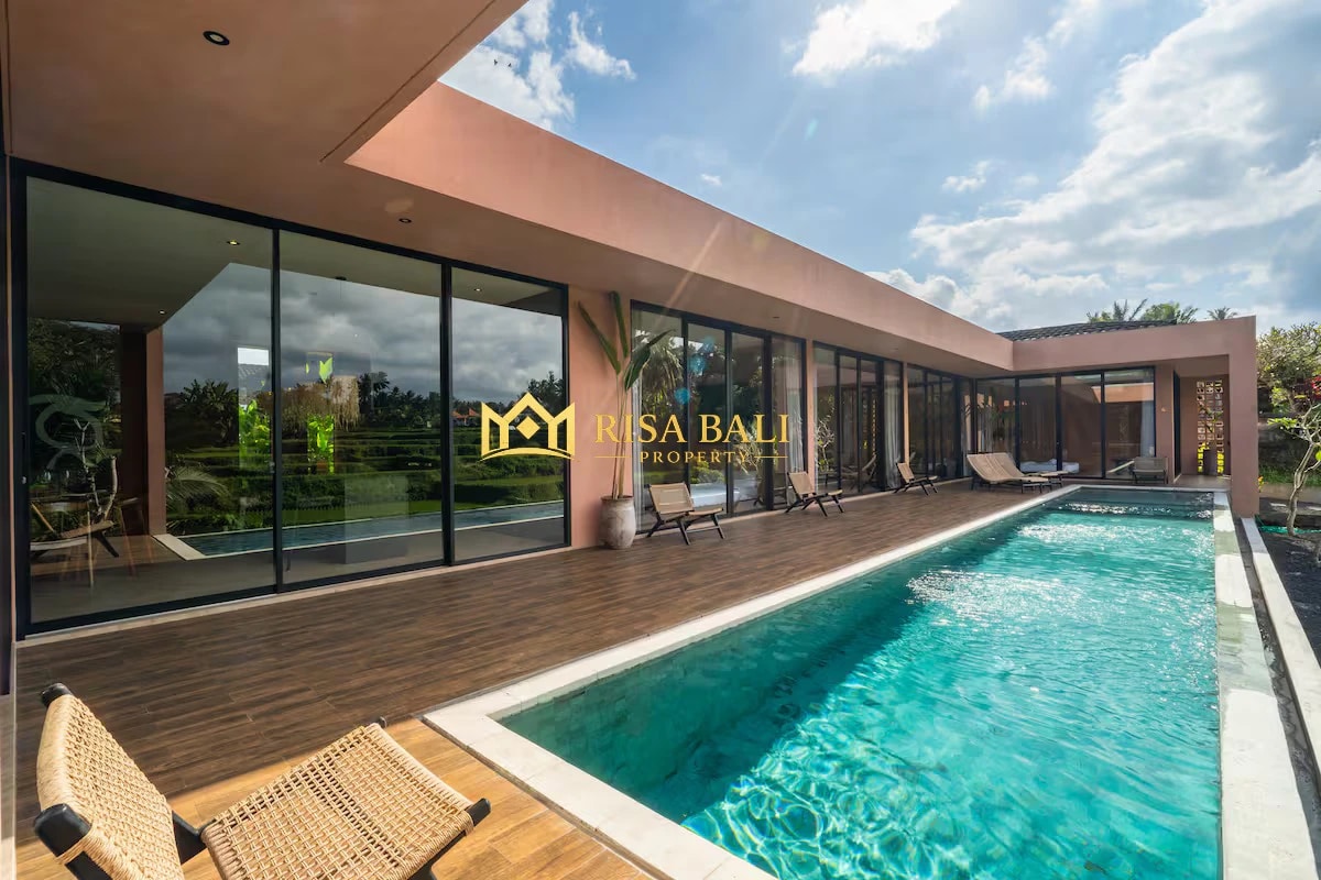 LUXURY 4-BEDROOM VILLA IN UBUD