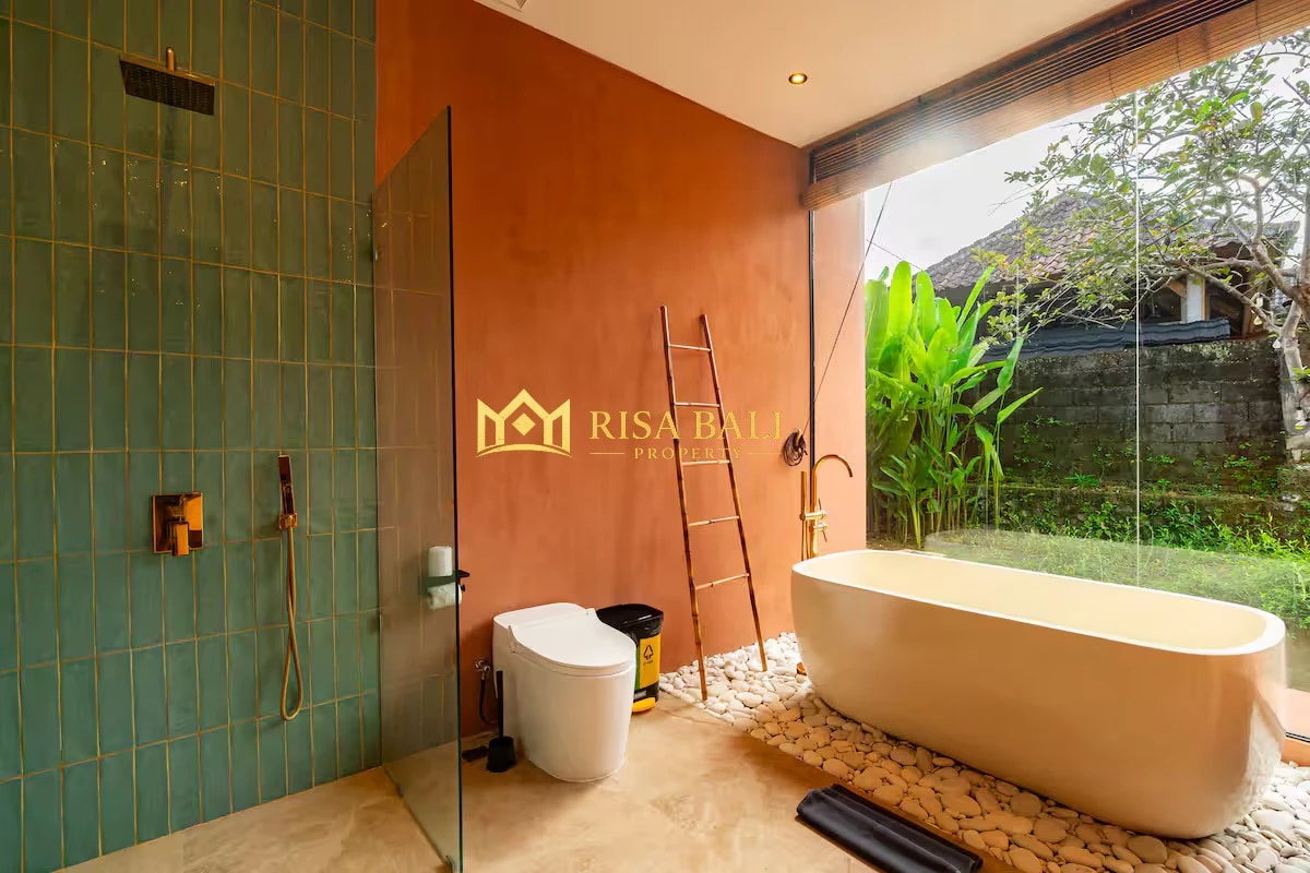 LUXURY 4-BEDROOM VILLA IN UBUD