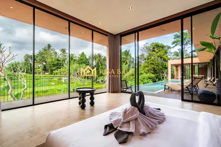 LUXURY 4-BEDROOM VILLA IN UBUD