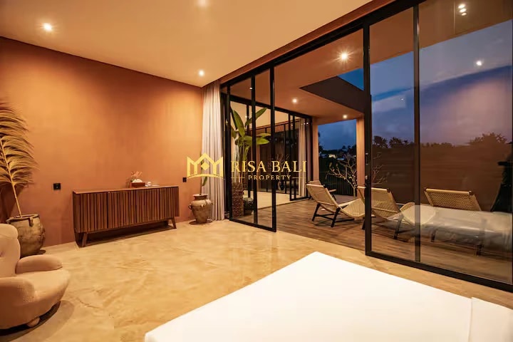 LUXURY 4-BEDROOM VILLA IN UBUD