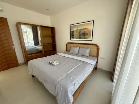 Brand new, sunny 2BR villa near Melasti Beach