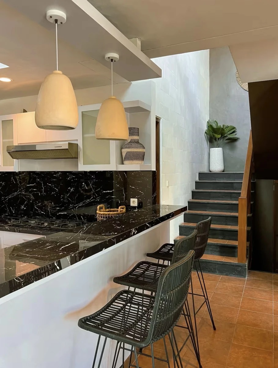 Modern 3BR Villa w/ Pool & Home Office