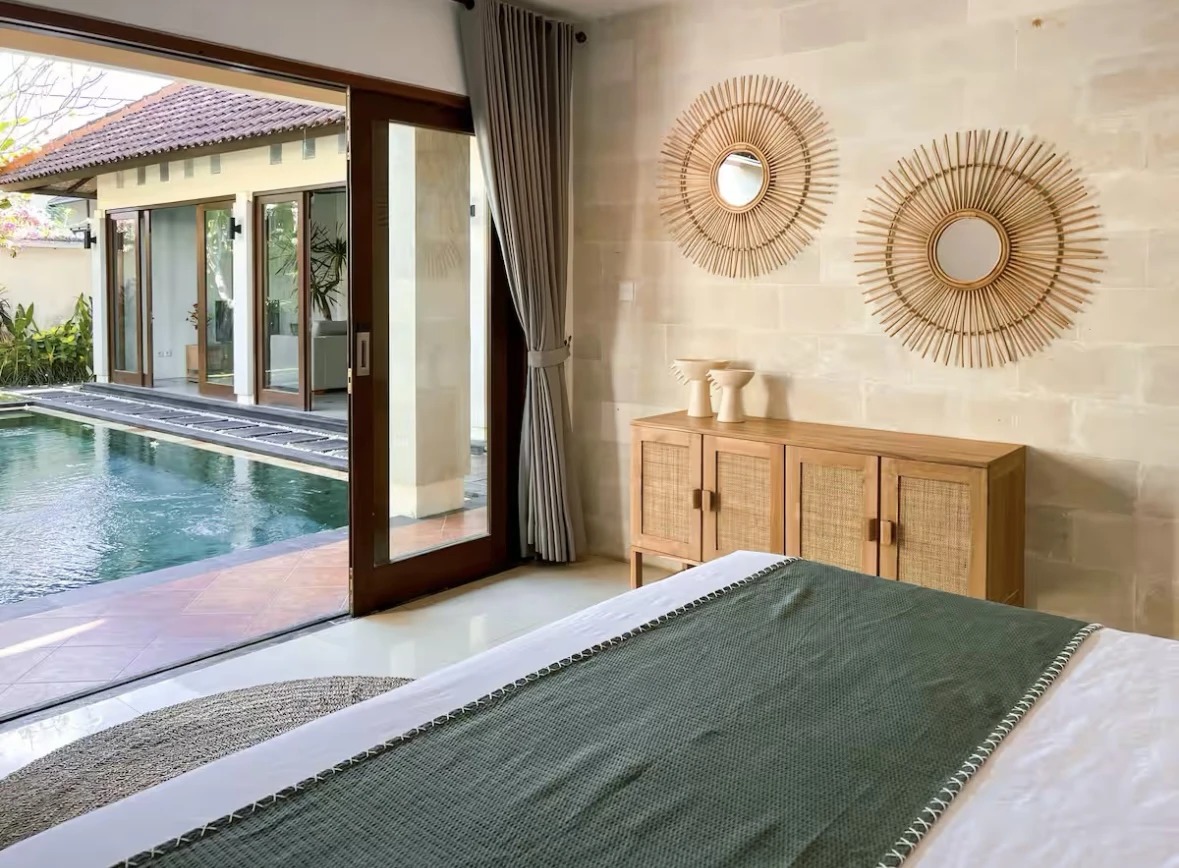 Modern 3BR Villa w/ Pool & Home Office