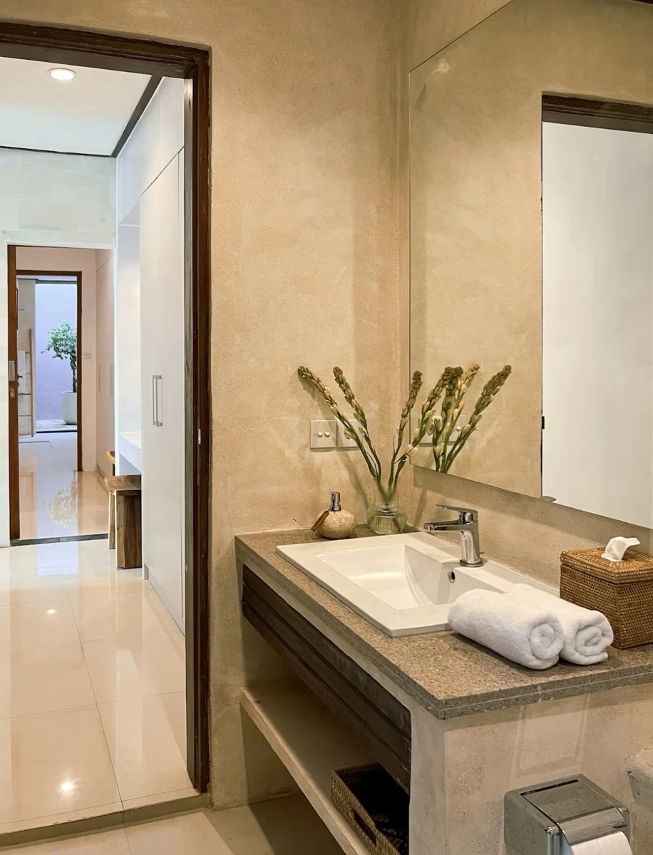Modern 3BR Villa w/ Pool & Home Office