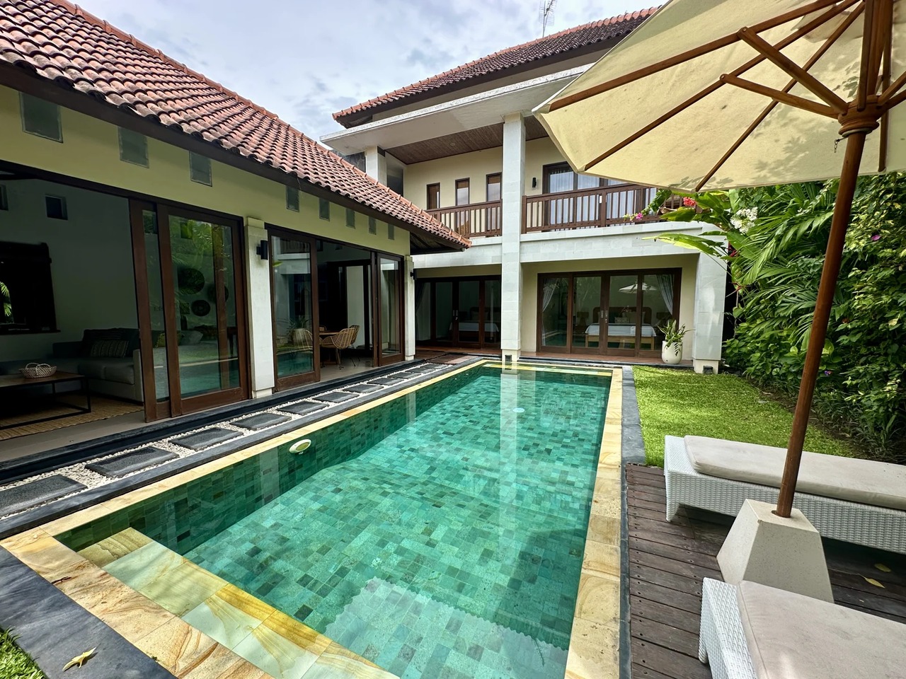 Modern 3BR Villa w/ Pool & Home Office